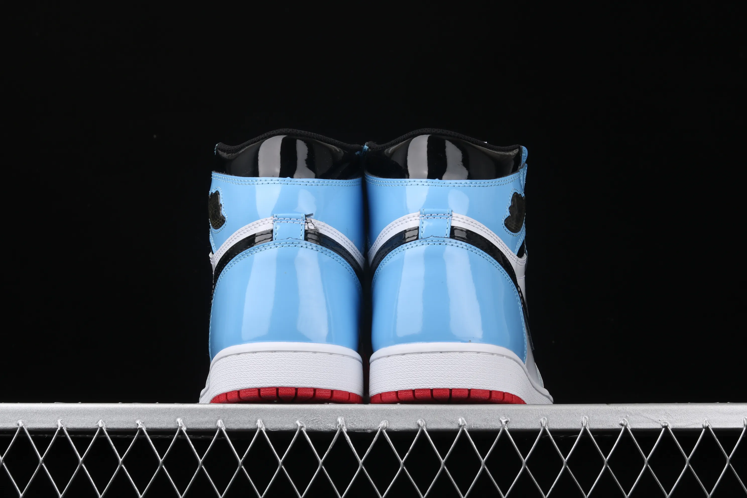 All categories Air Jordan Jordan series basketball shoes Air Jordan 1 High Air Jordan 1 "Fearless" AJ1 Joe 1 high top red and blue patent leather CK5666-100